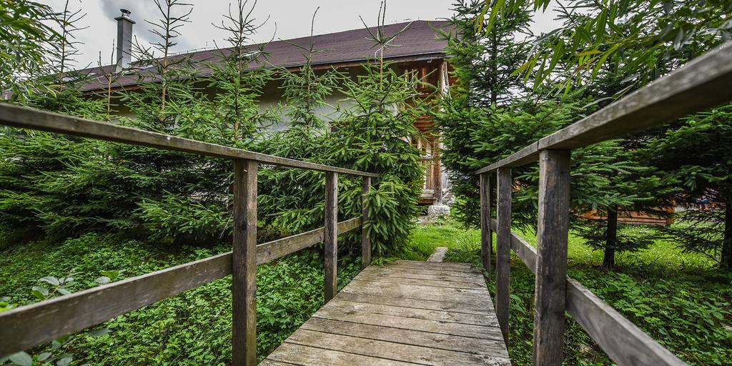 Gazdovsky Dvor B&B S Mini Wellness Besenova Ngoại thất bức ảnh
